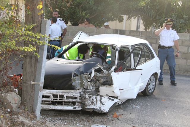 Police chase ends in accident